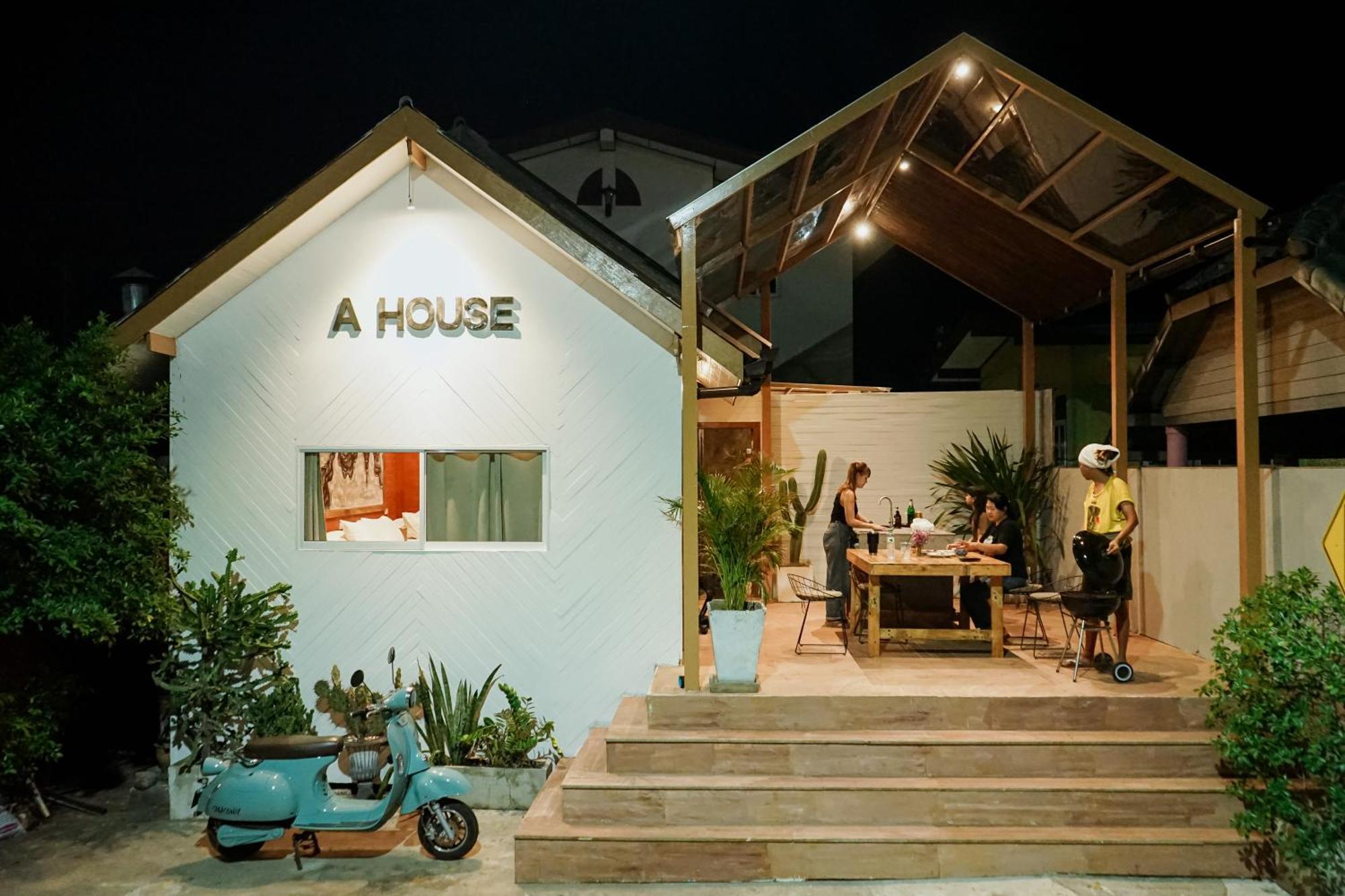 A House Villa Ko Lan Luaran gambar